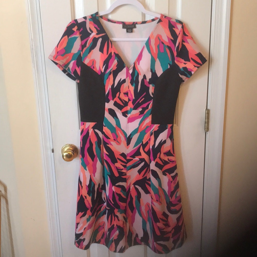Colorful como dress - Picture 2 of 2